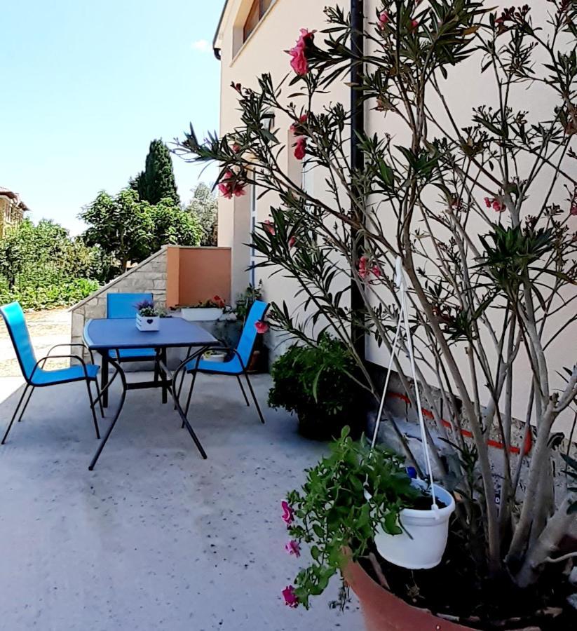 Lennida Studio Apartman With Free Parking Kavran Ngoại thất bức ảnh