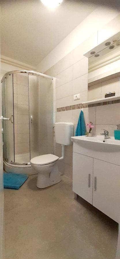 Lennida Studio Apartman With Free Parking Kavran Ngoại thất bức ảnh