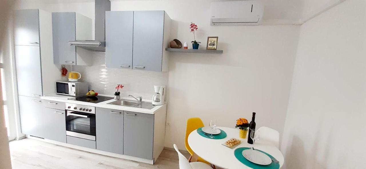 Lennida Studio Apartman With Free Parking Kavran Ngoại thất bức ảnh