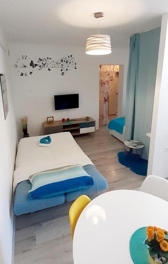 Lennida Studio Apartman With Free Parking Kavran Ngoại thất bức ảnh