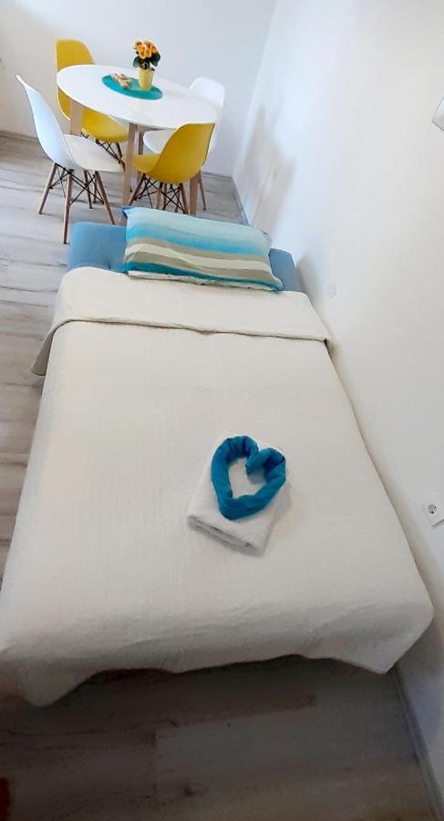 Lennida Studio Apartman With Free Parking Kavran Ngoại thất bức ảnh